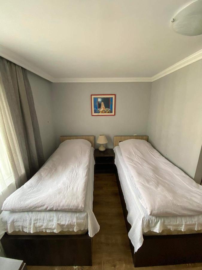 Nino'S Guest House Kazbegi Bagian luar foto